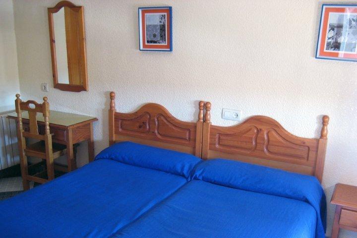 Hostal Delfin Verde Almeria Exterior photo