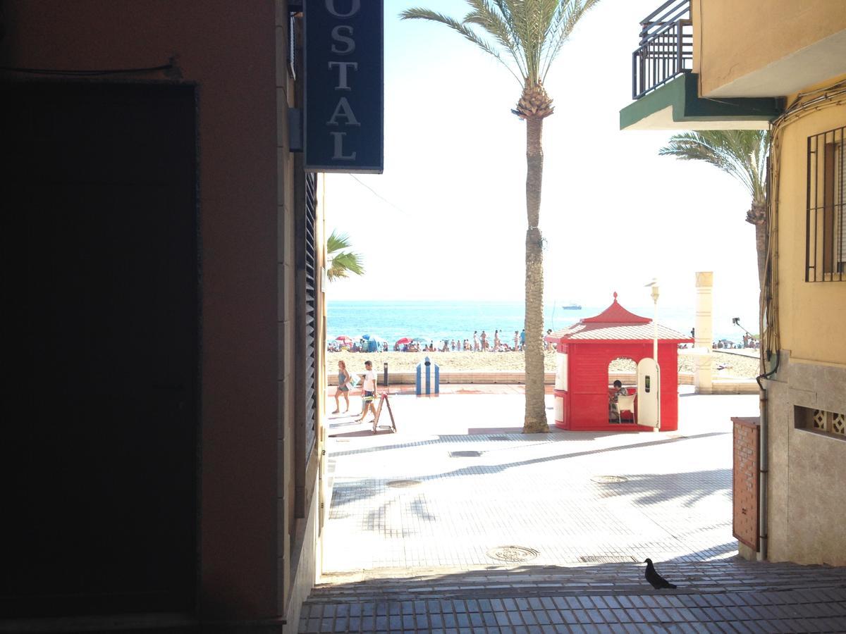 Hostal Delfin Verde Almeria Exterior photo